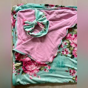 EUC Posh Peanut Aqua Floral Swaddle Headband Set